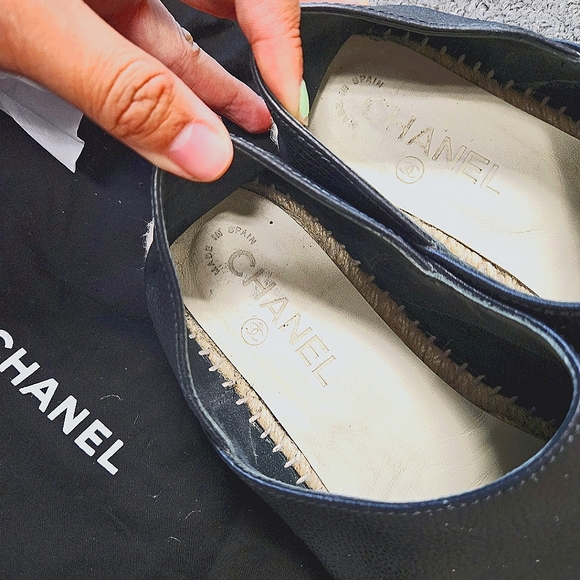 CHANEL 2017 Interlocking CC Logo Espadrilles Shoes - Picture 3 of 9